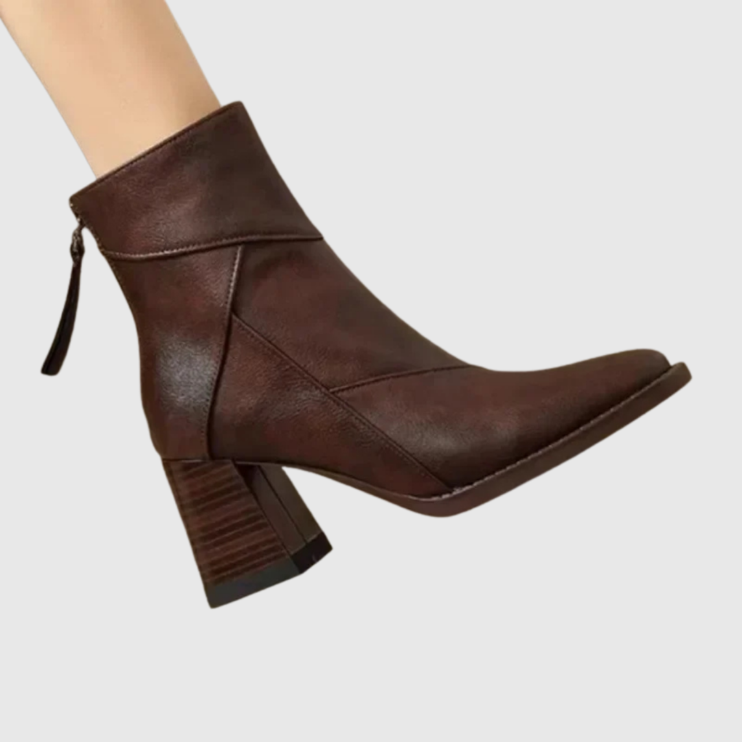 GOTH-INSPIRED CHELSEA ANKLE BOOTS