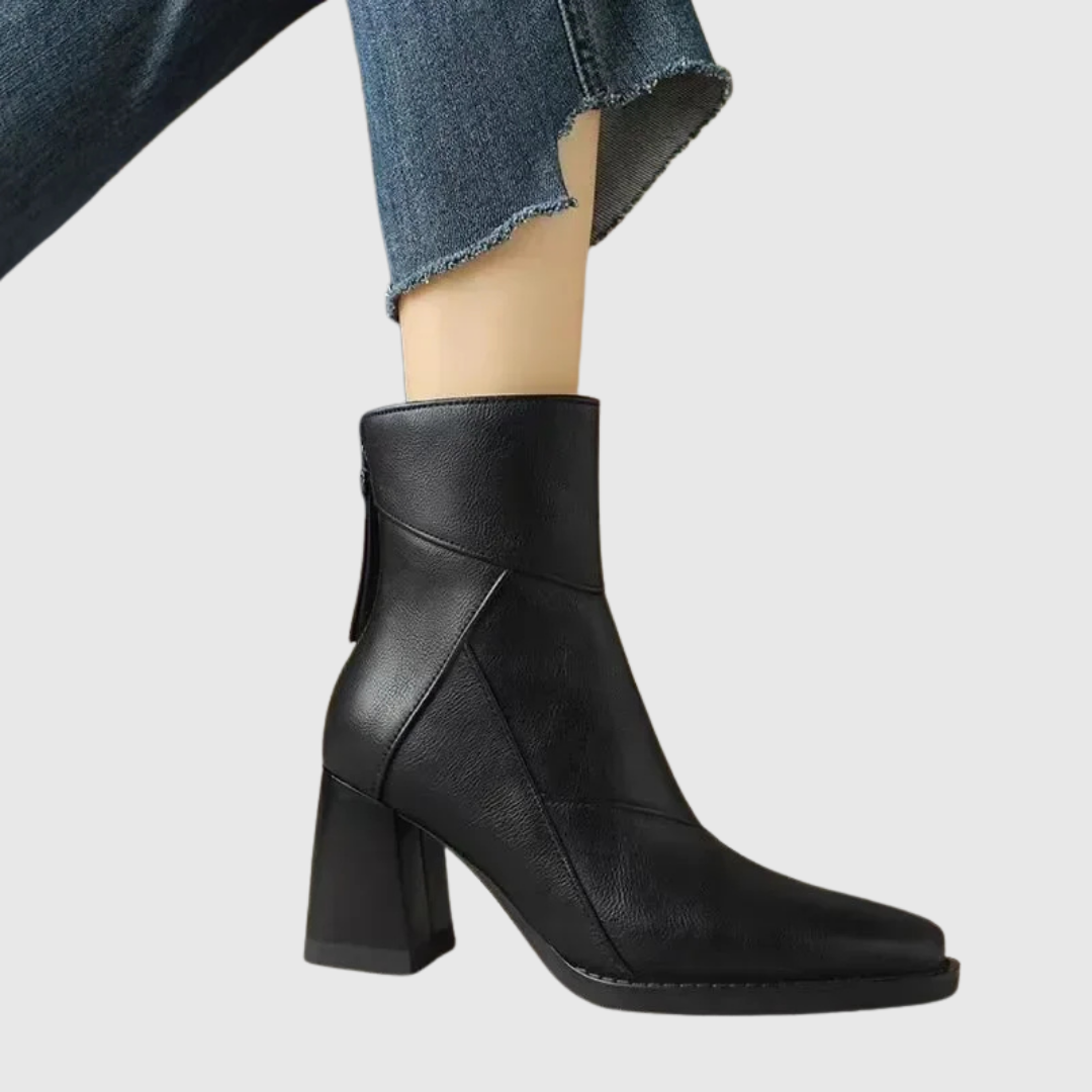 GOTH-INSPIRED CHELSEA ANKLE BOOTS